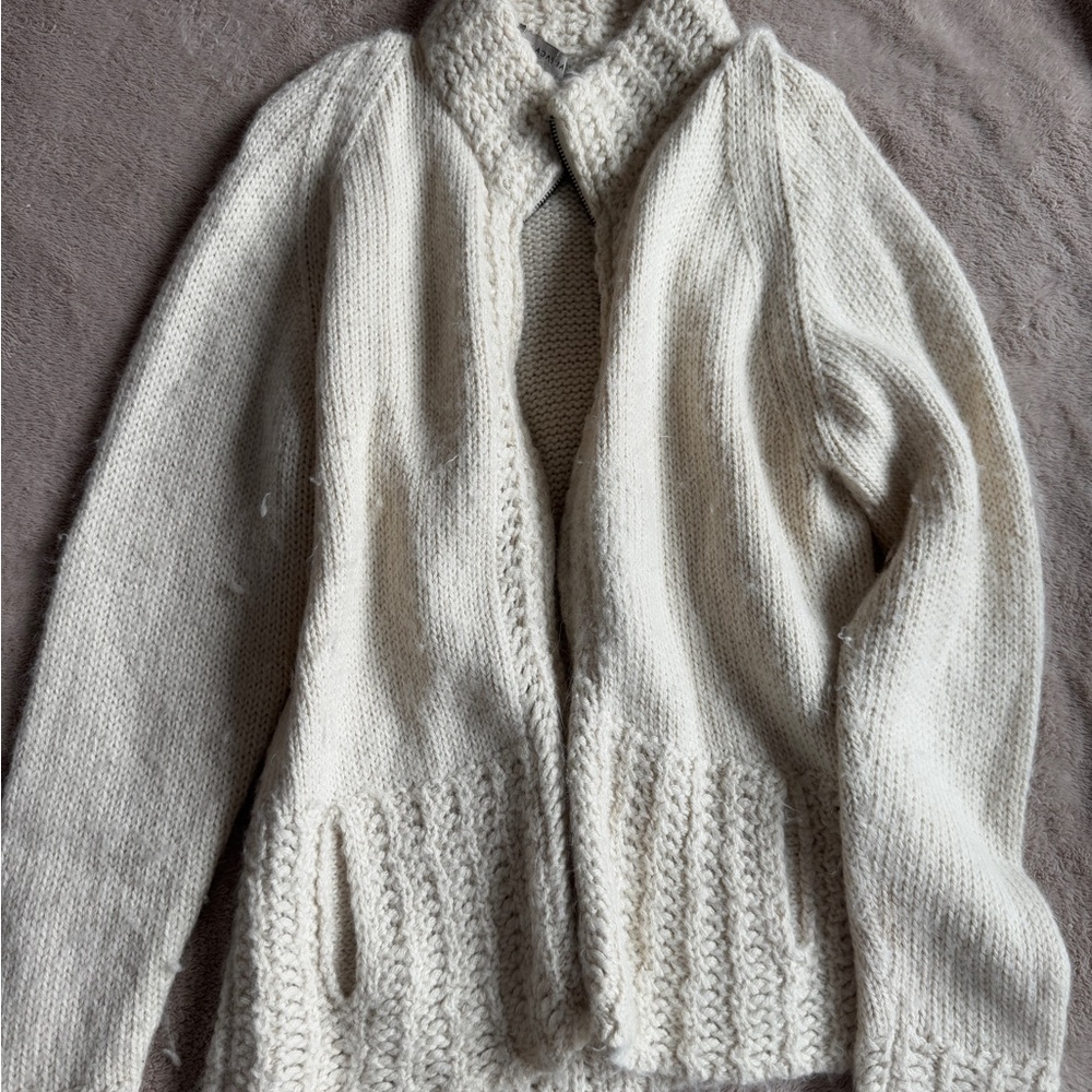 Cozy Cream Knit Sweater 100% alpaca